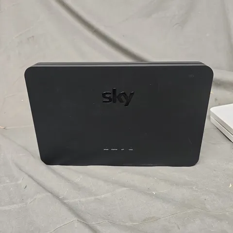 SKY SR203 BROADBAND HUB 