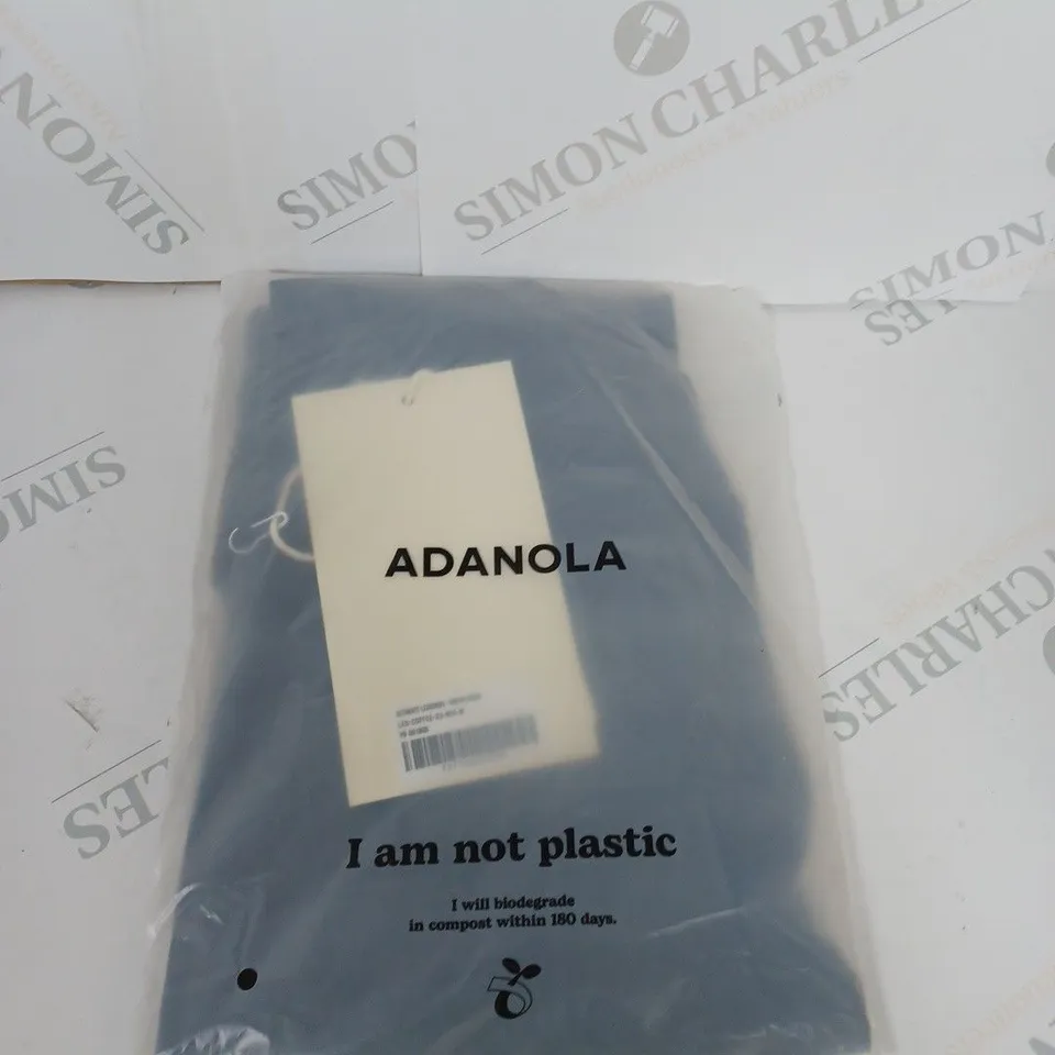 BAGGED ADANOLA ULTIMATE LAEGGINGS SIZE M