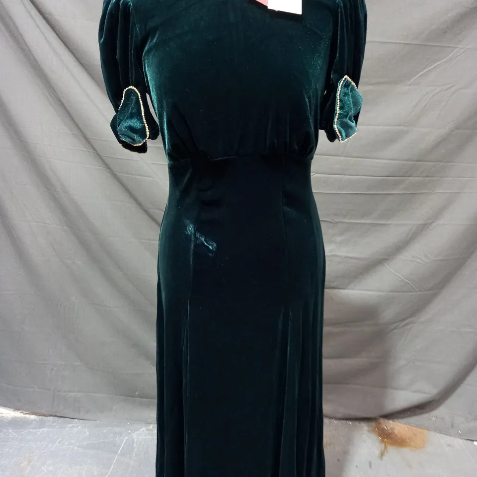 MONSOON DRESS IN GREEN SIZE 8