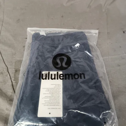 LULULEMON NAVY ACTIVEWEAR TROUSERS - SIZE UNSPECIFIED