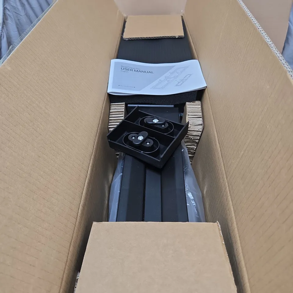BEAR CRAWL PRO BLACK FITNESS DEVICE. BOXED