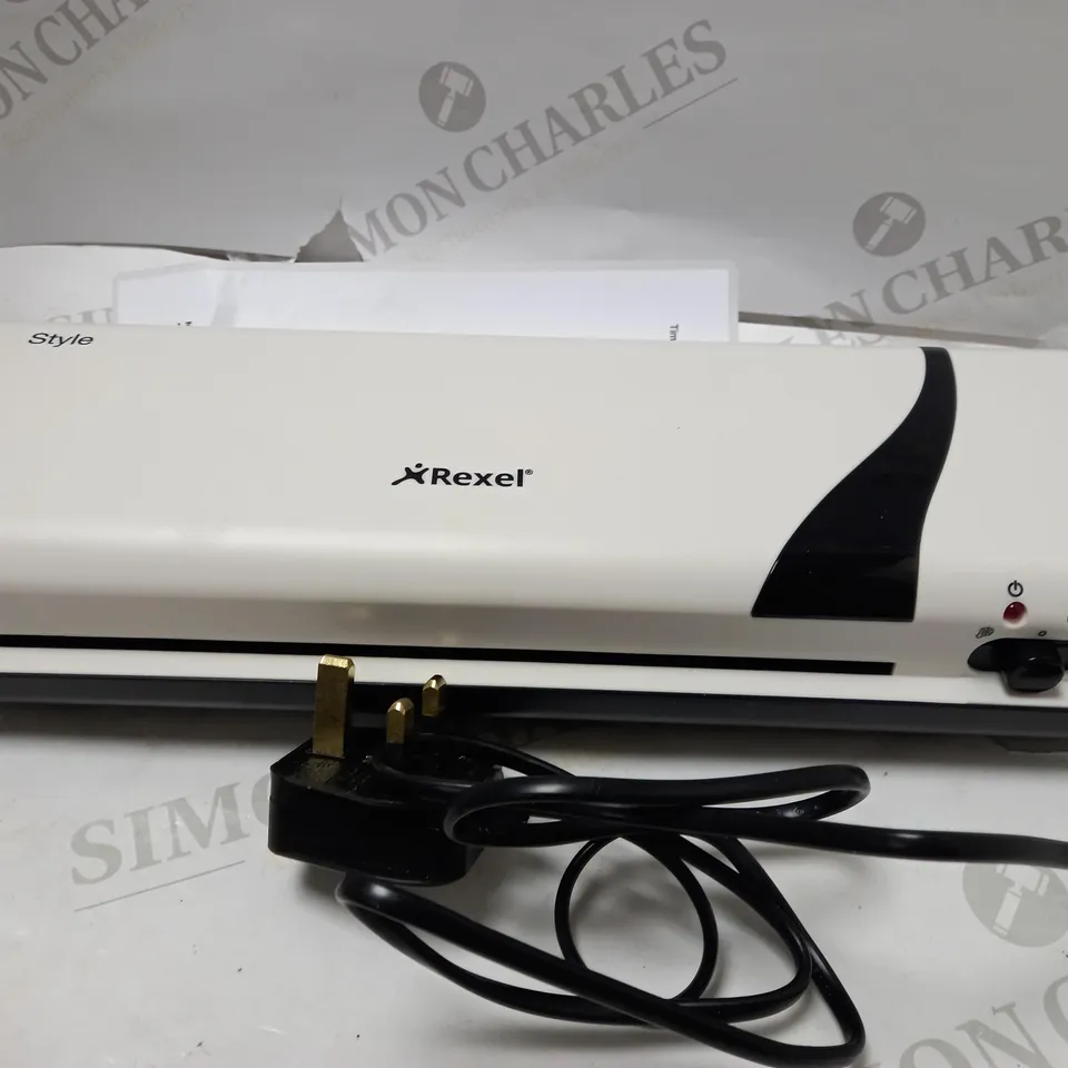 REXEL STYLE A4 HOME AND OFFICE LAMINATOR