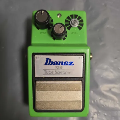 UNBOXED IBANEZ TS 9 TUBE STREAMER