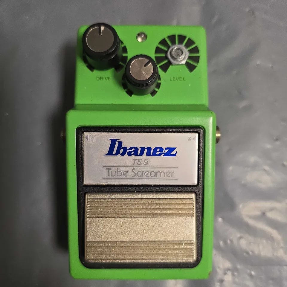 UNBOXED IBANEZ TS 9 TUBE STREAMER