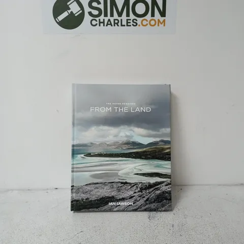 IAN LAWSON THE OUTER HEBRIDES FROM THE LAND HARRIS TWEED HARD BACK COFFEE TABLE BOOK PHOTOGRAPH COLLECTION SCOTLAND
