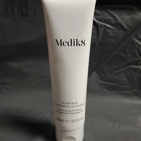 MEDIK8 SURFACE RADIANCE CLEANSE - 150ML