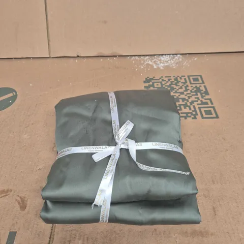 LINENWALAS BED LINEN SET – TEAL/SLATE (HAPPY SLEEPING) FOLDED WITH RIBBON