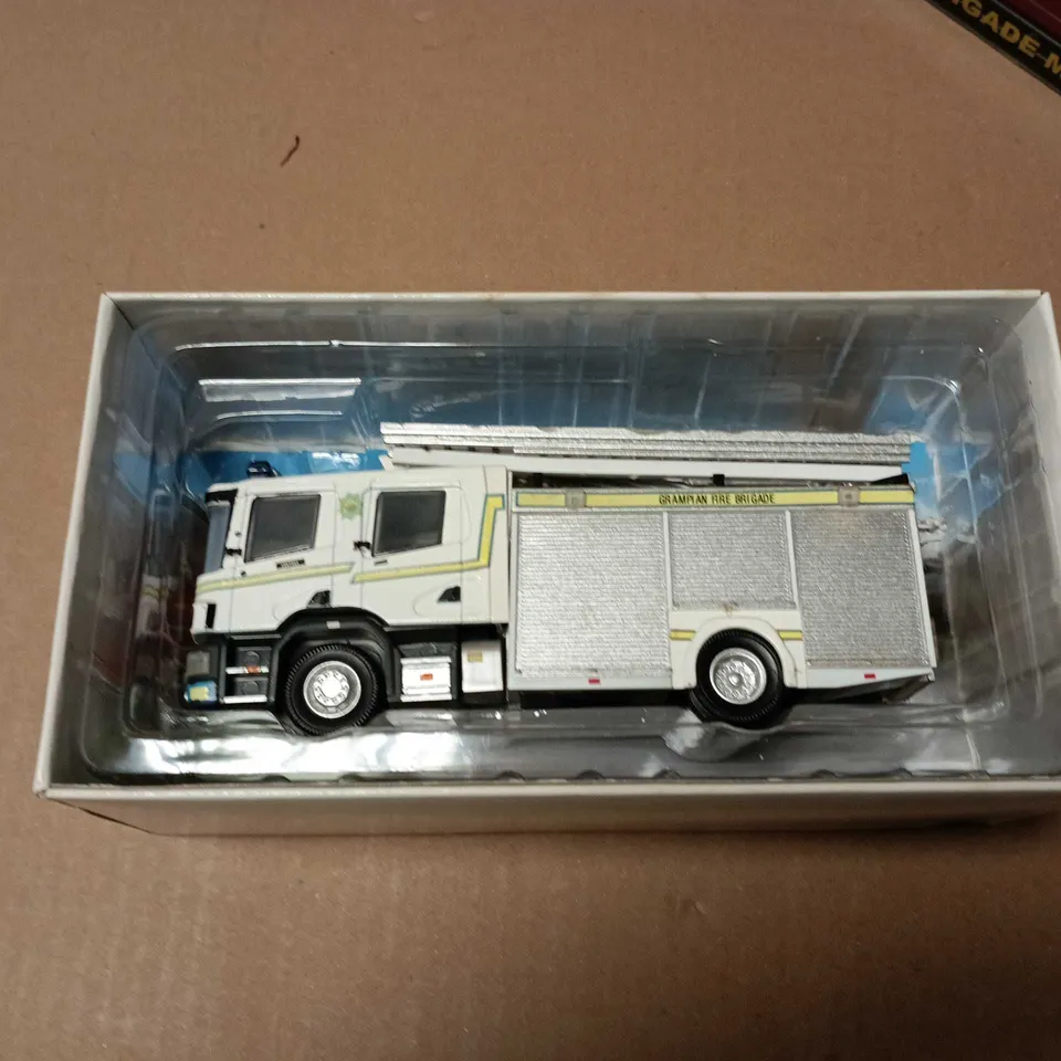 FIRE BRIGADE MODELS SCANIA 1:50 SCALE COLLECTOR'S FIRE ENGINE – BOXED