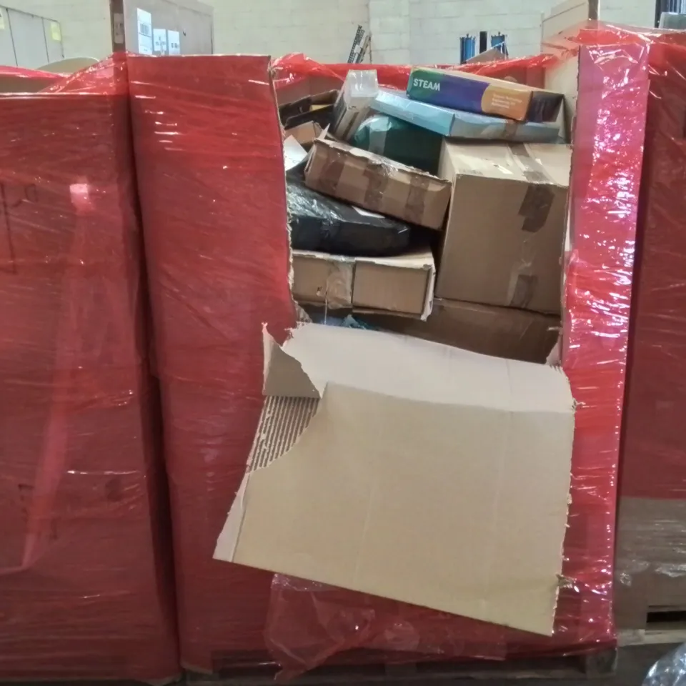 PALLET OF ASSORTED HOUSEHOLD GOODS AND PRODUCTS TO INCLUDE; MAGNETIC BUILDING TILES, SPIKEBALL, EXTREMELY DURABLE TOILET SEAT ETC