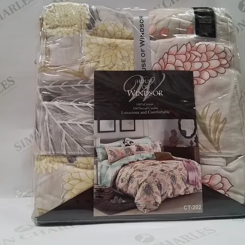 BRAND NEW HOUSE OF WINDSOR 100% COTTON DOUBLE BEDSPREAD SET
