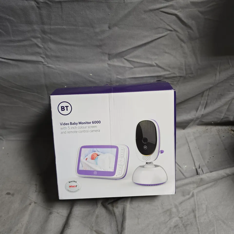 BT VIDEO BABY MONITOR 6000 WITH 5-INCH COLOUR SCREEN AND REMOTE CONTROL CAMERA – BOXED