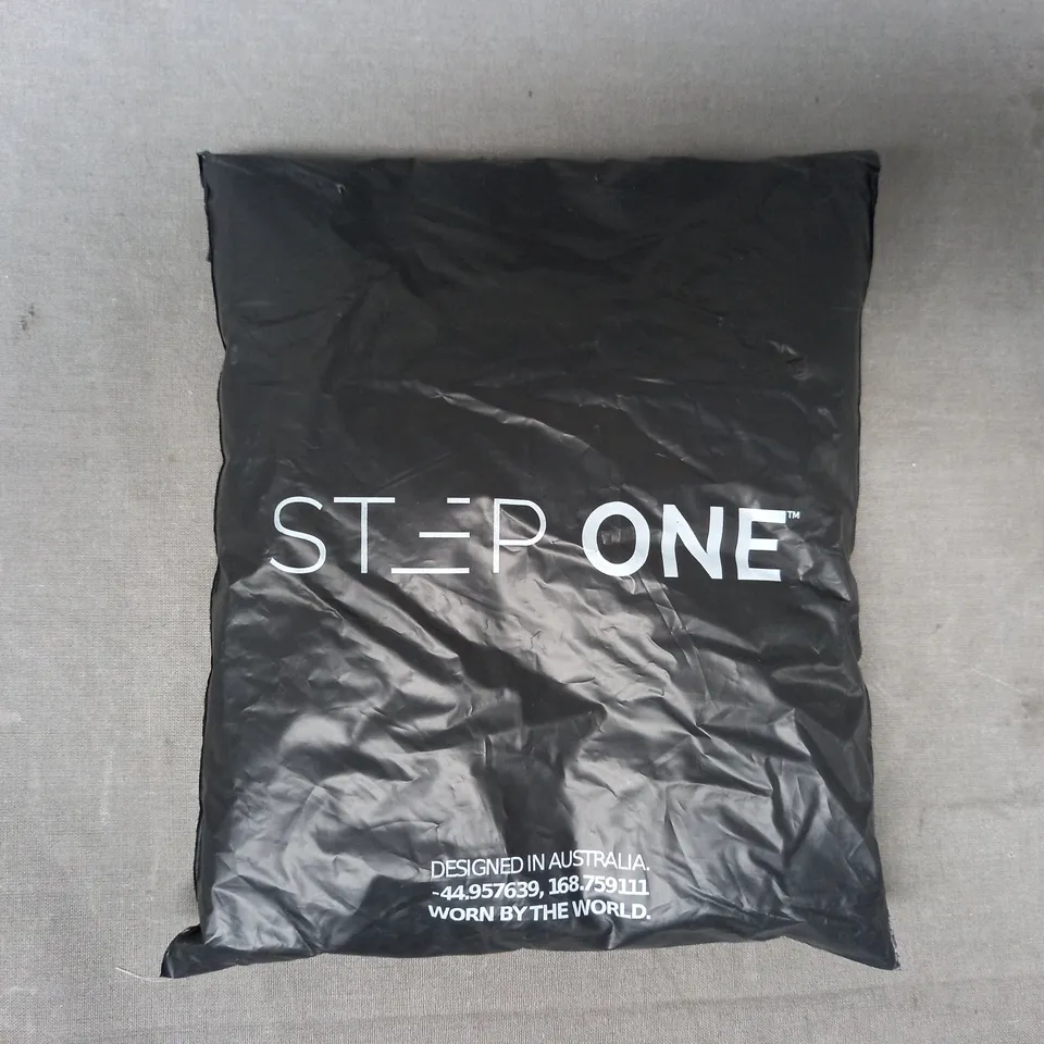 STEP ONE BOXER BRIEFS IN BLACK CURRANTS SIZE 6XL