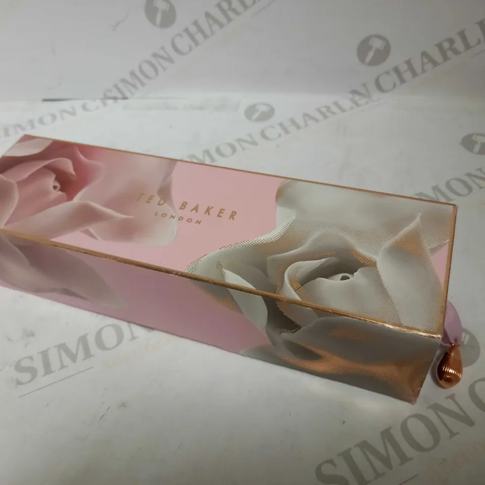 TED BAKER LONDON GLITTERING GEMS NUDE PINK SOAPS 
