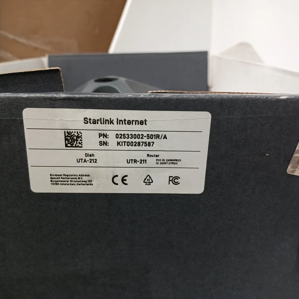 STARLINK INTERNET KIT – DISH UTA-212 & ROUTER UTR-211, BOXED