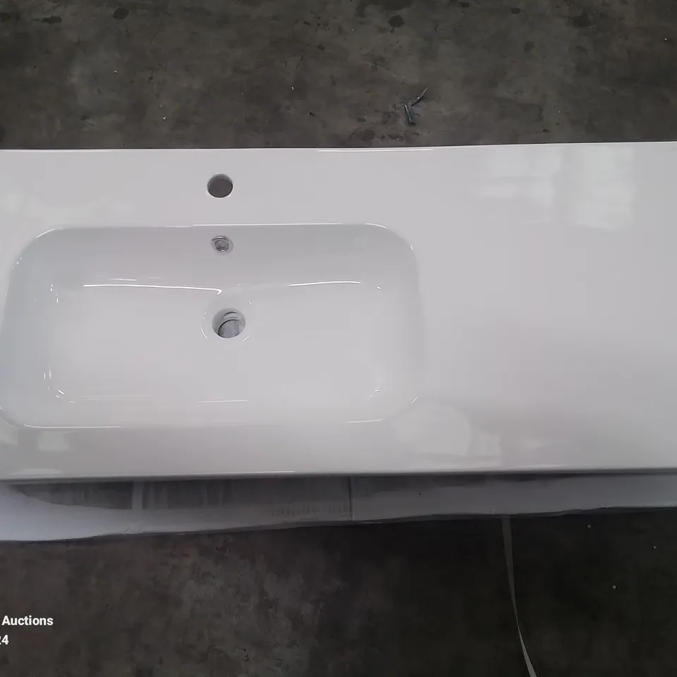 PALLET CONTAINING 12 BRILLIANT WHITE CERAMIC SINK AND VANITY TOP