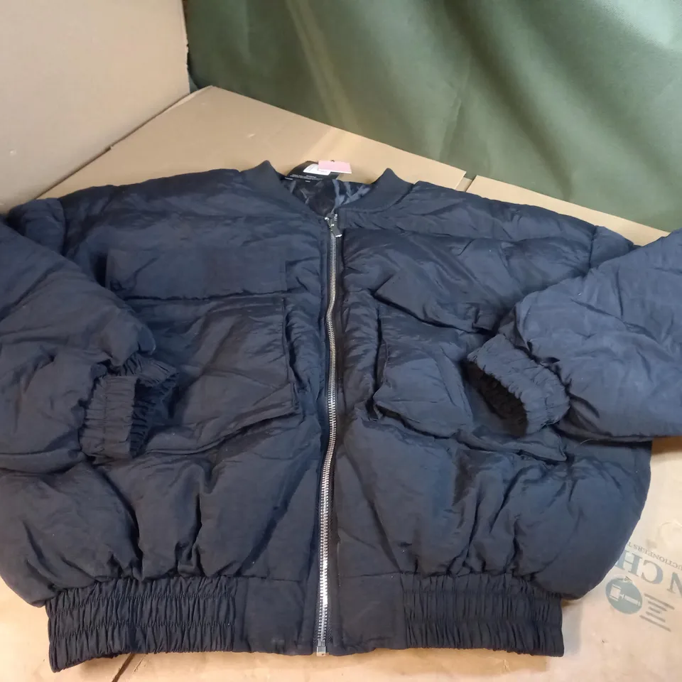 PRETTYLITTLETHING BLACK BOMBER JACKET - SIZE M 