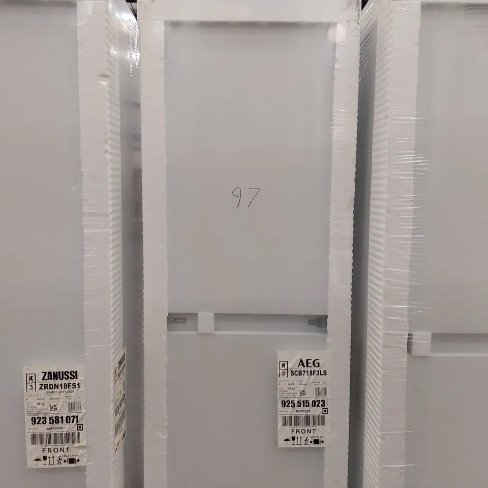 AEG 5000 COLD SENSE INTEGRATED 60/40 --FRIDGE FREEZER Model SCB718F3LS RRP £684