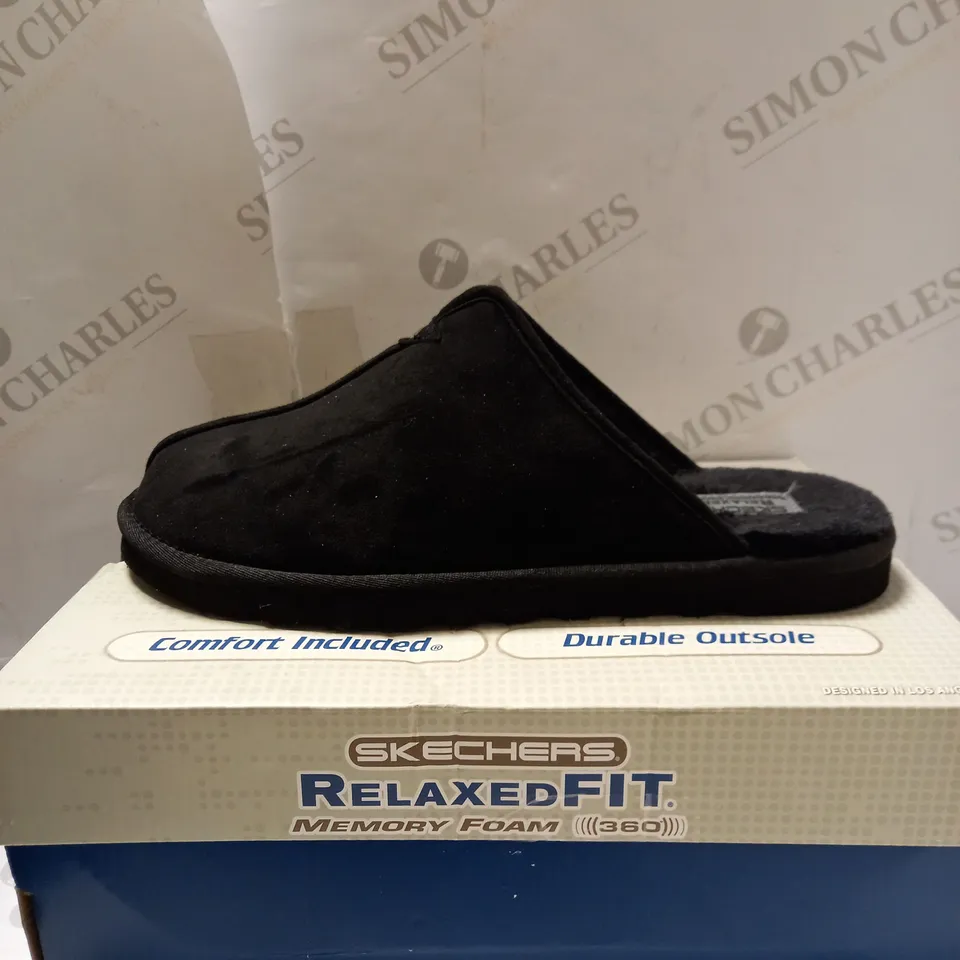SKECHERS MEN'S RENTEN PALCO SLIPPERS - SIZE 9 