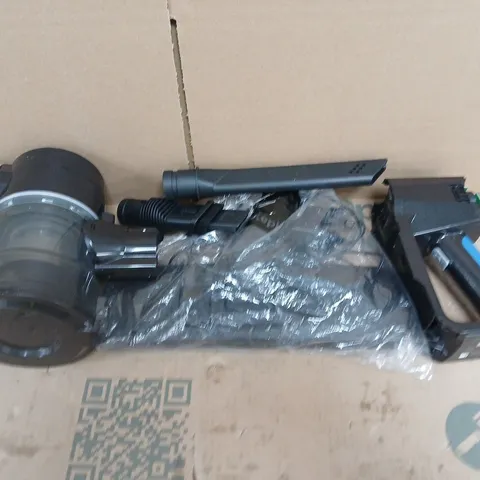 KIPLIN 2 IN 1 VACUUM CLEANER - PARTS MISSING 