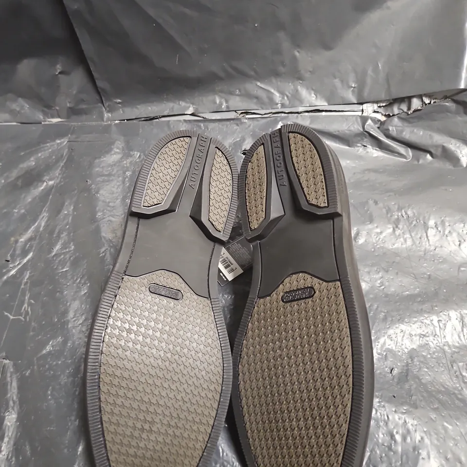 AUTOGRAPH BLACK LEATHER DERBY SHOES – UK 8 (AUS/NZ 8, US 9) – STANDARD FIT