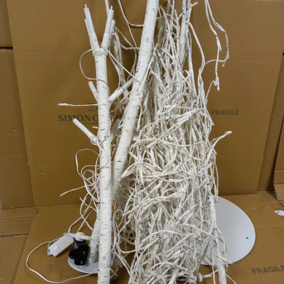 SANTA'S BEST 7FT PRE-LIT INDOOR OUTDOOR WILLOW TREE