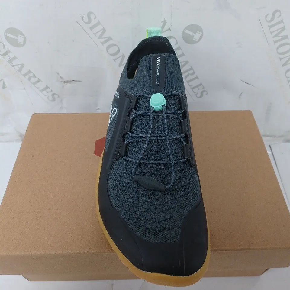 BOXED PAIR OF VIVOBAREFOOT PRIMUS TRAIL/FIRM GROUND SHOES IN GREY/BLACK - EU 38