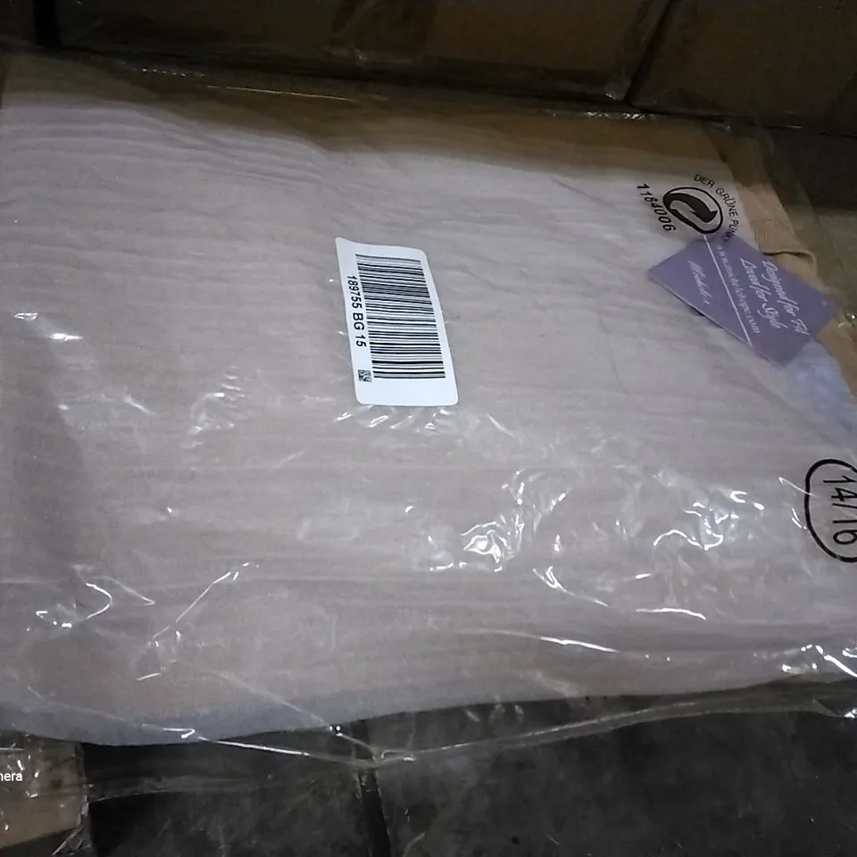 BOX OF APPROXIMATELY 20 MICHELE HOPE CARDIGANS (UK SIZE 15)