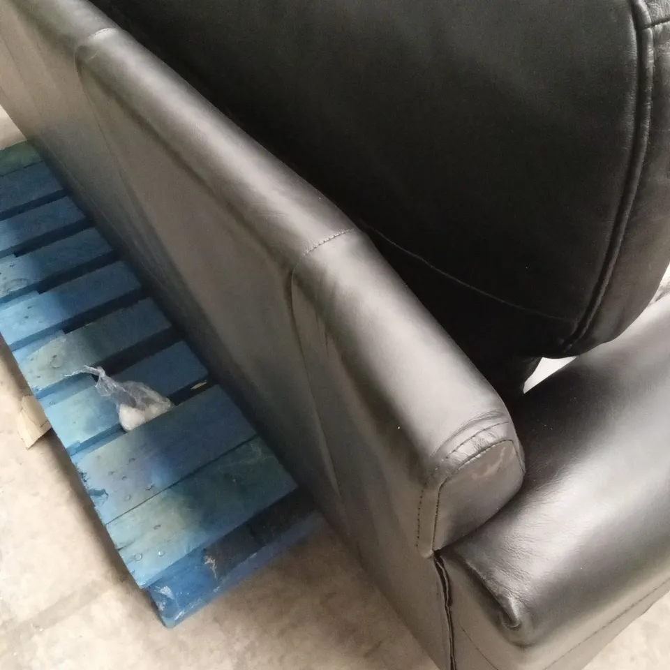 BAILEY 4 SEATER LEATHER SOFA RRP £749