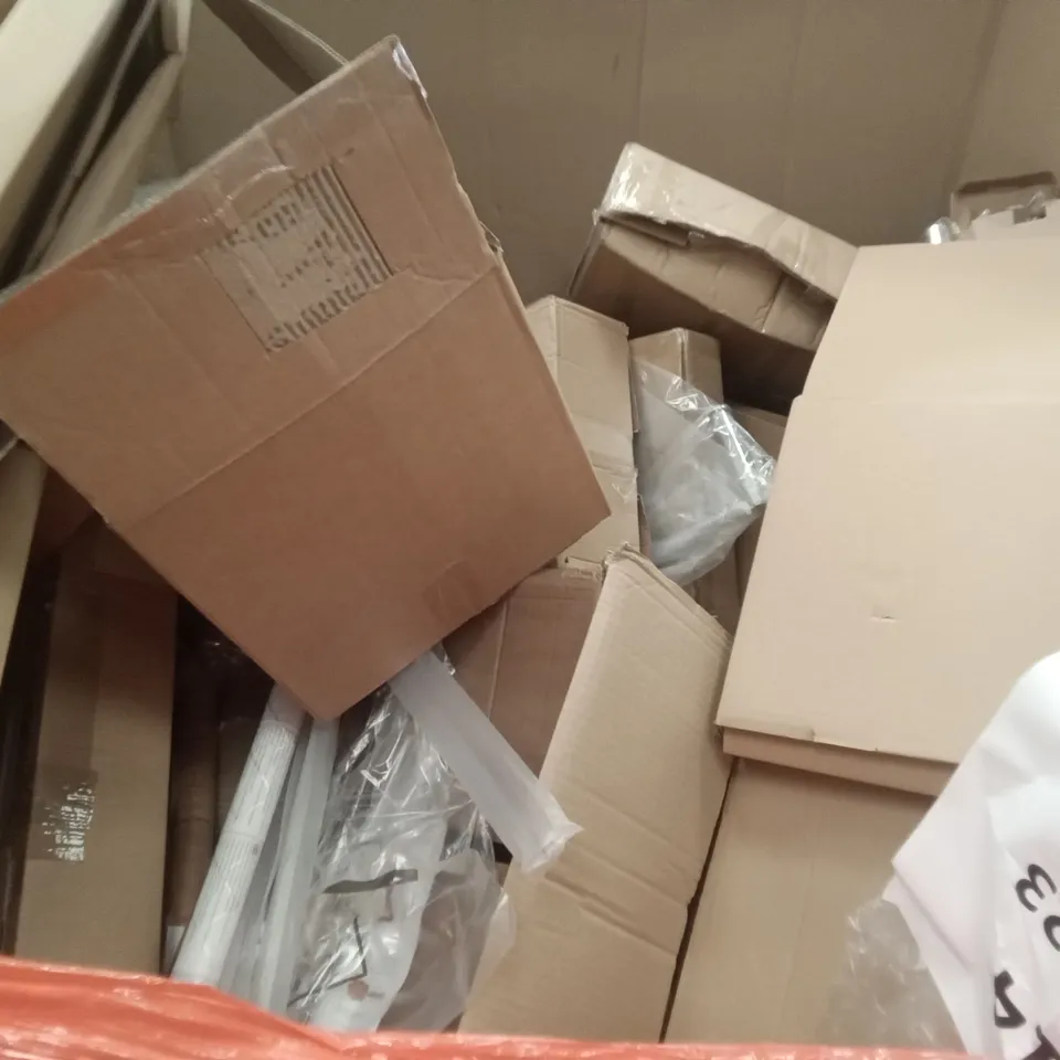 PALLET OF ASSORTED ITEMS INCLUDING LED TUBE LIGHT, TOILET SEAT, SUITCASE, SMALL END TABLE, ROLLER BLIND, LED METEOR LIGHT