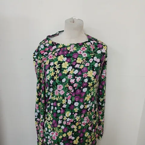 WOMENS FLORAL OCCASSIONAL DRESS SIZE 8