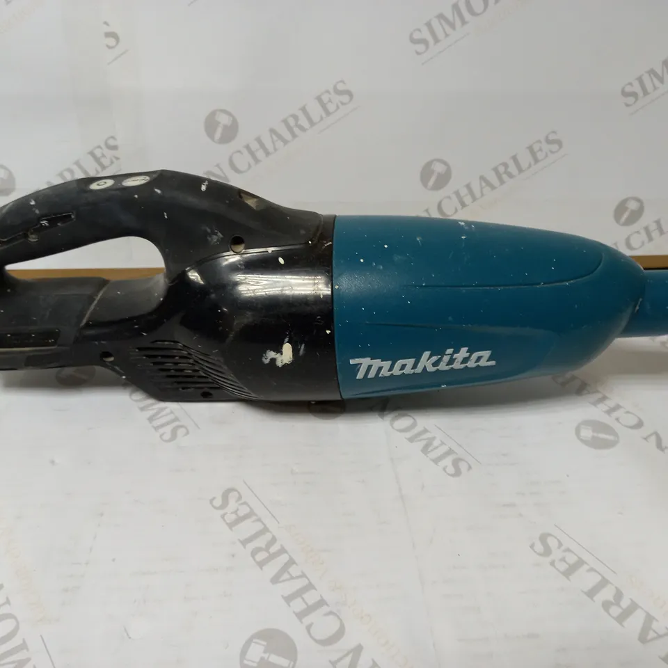 MAKITA CORDLESS CLEANER DCL281FZB