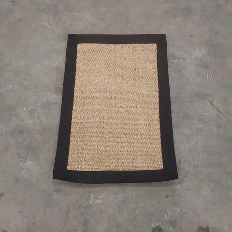 QUALITY DESIGNER MAT - APPROXIMATELY 60 x 40cm