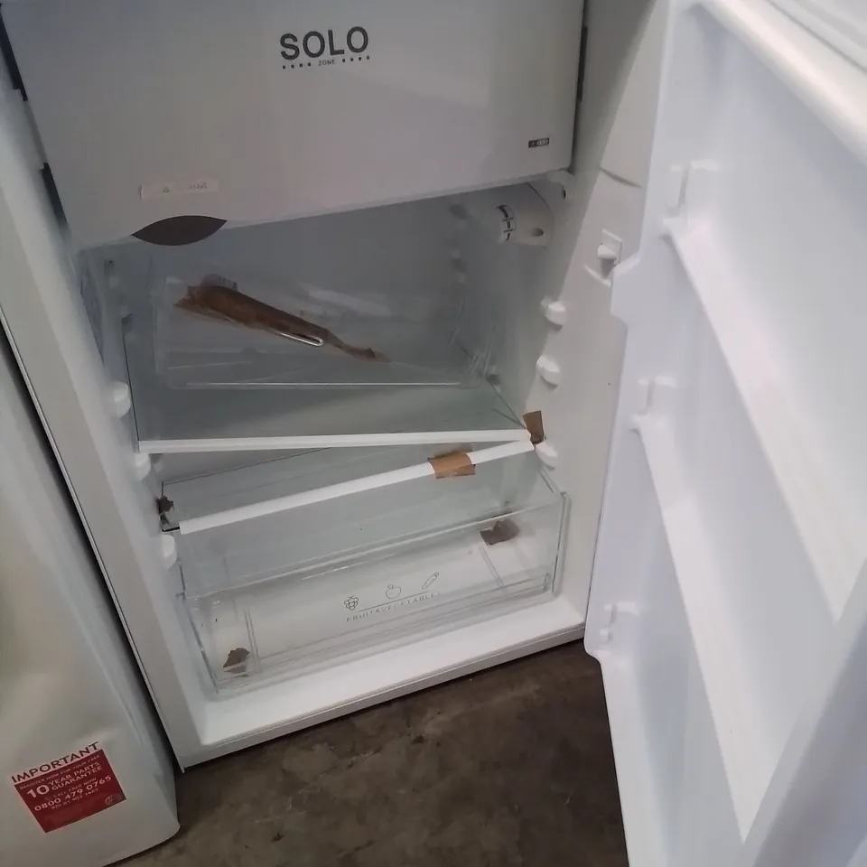 COMFEE 116L UNDERCOUNTER WHITE MINI FRIDGE -COLLECTION ONLY-