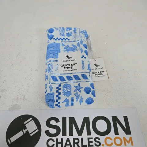 DOCK & BAY QUICK DRY TOWEL β BLUE/WHITE SEA PATTERN, XL