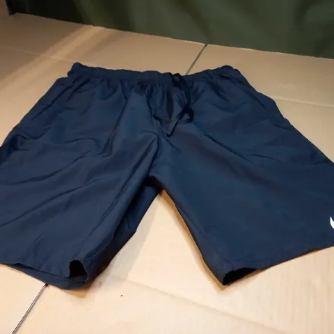 NIKE DRI-FIT BLACK FITNESS SHORTS - MEDIUM