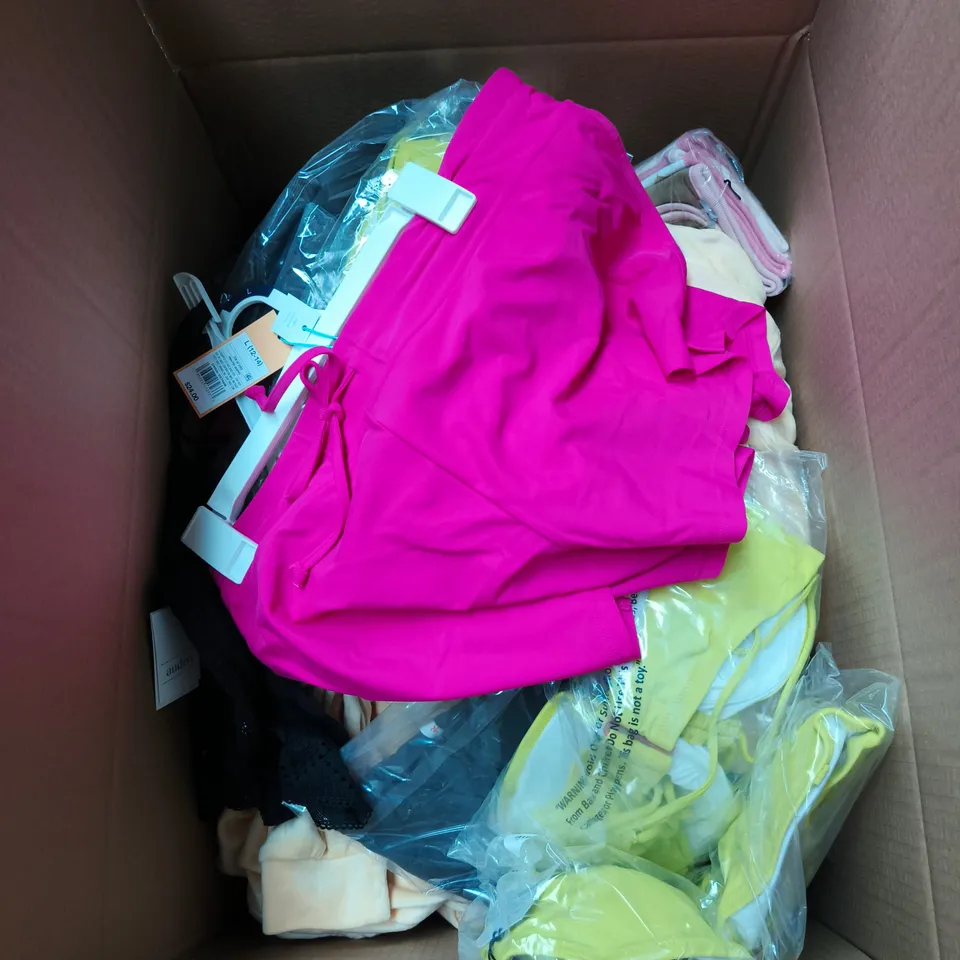BOX OF APPROXIMATELY 25 ASSORTED CLOTHING ITEMS TO INCLUDE AUDEN BRALETTE, KONA SOL SHORTS ETC