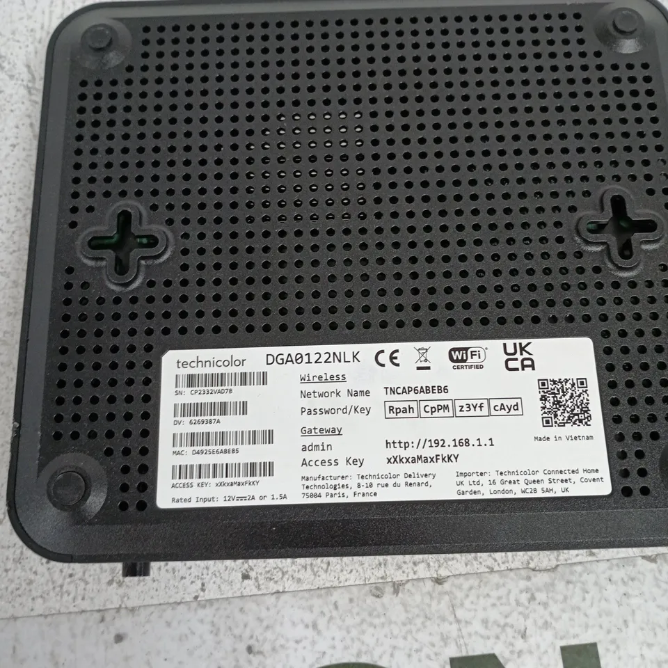 TECHNICOLOR DGA0122NLK WIRELESS GATEWAY (ROUTER)