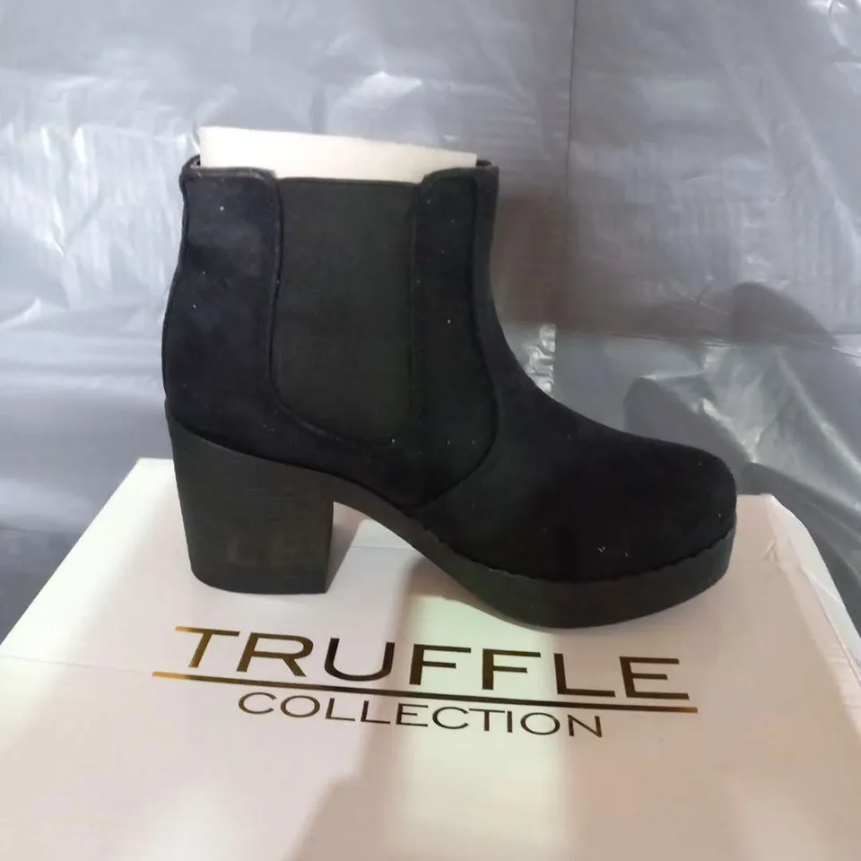 BOXED TRUFFLE COLLECTION STAR BLACK SYNTHETIC ANKLE BOOTS SIZE 3