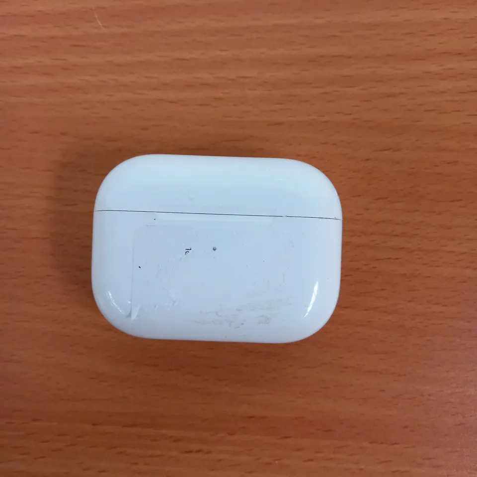 APPLE AIRPODS PRO