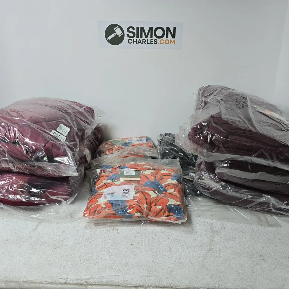 BOX OF APPROXIMATELY 11 ASSORTED BRAND NEW REGATTA CLOTHING ITEMS IN VARIOUS STYLES, COLOURS AND SIZES