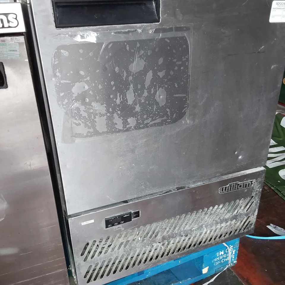 WILLIAMS UNDERCOUNTER FRIDGE H5UC W8