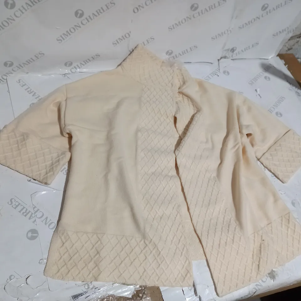 MARLA WYNE BEIGE CARDIGAN SIZE SMALL