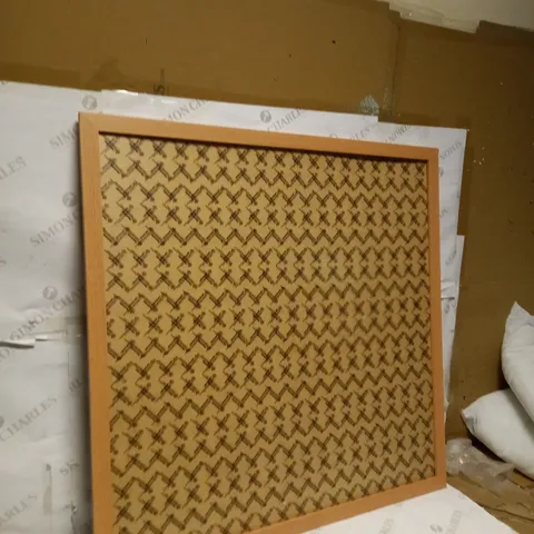 LARGE PICTURE/POSTER WALL FRAME