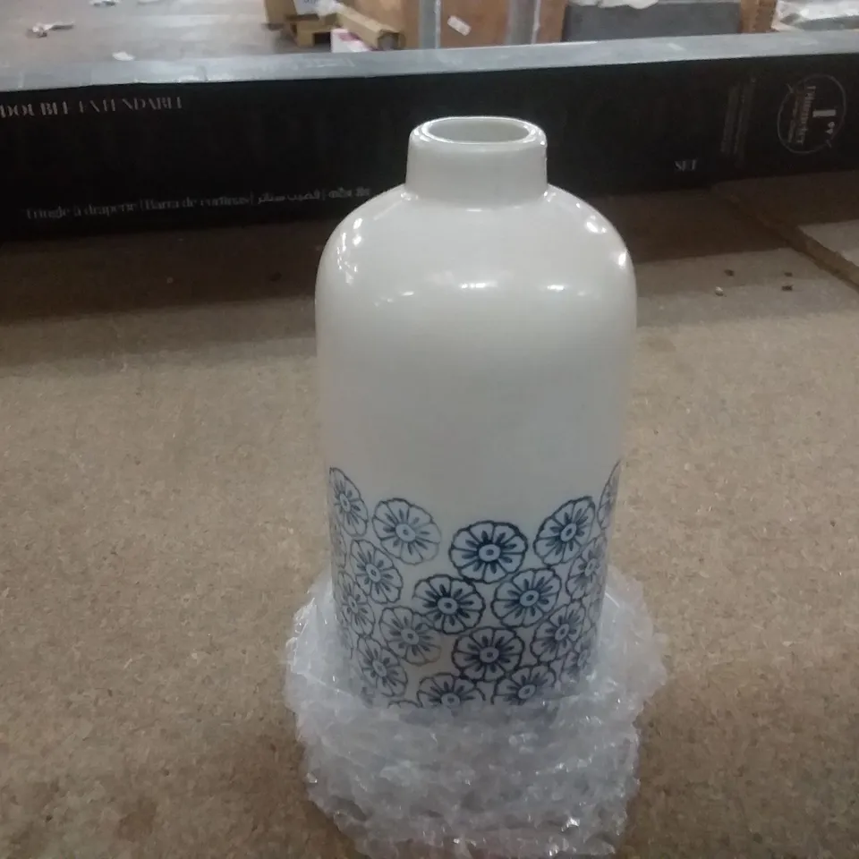 BOXED OLIVE SINGLE OIL CRUET