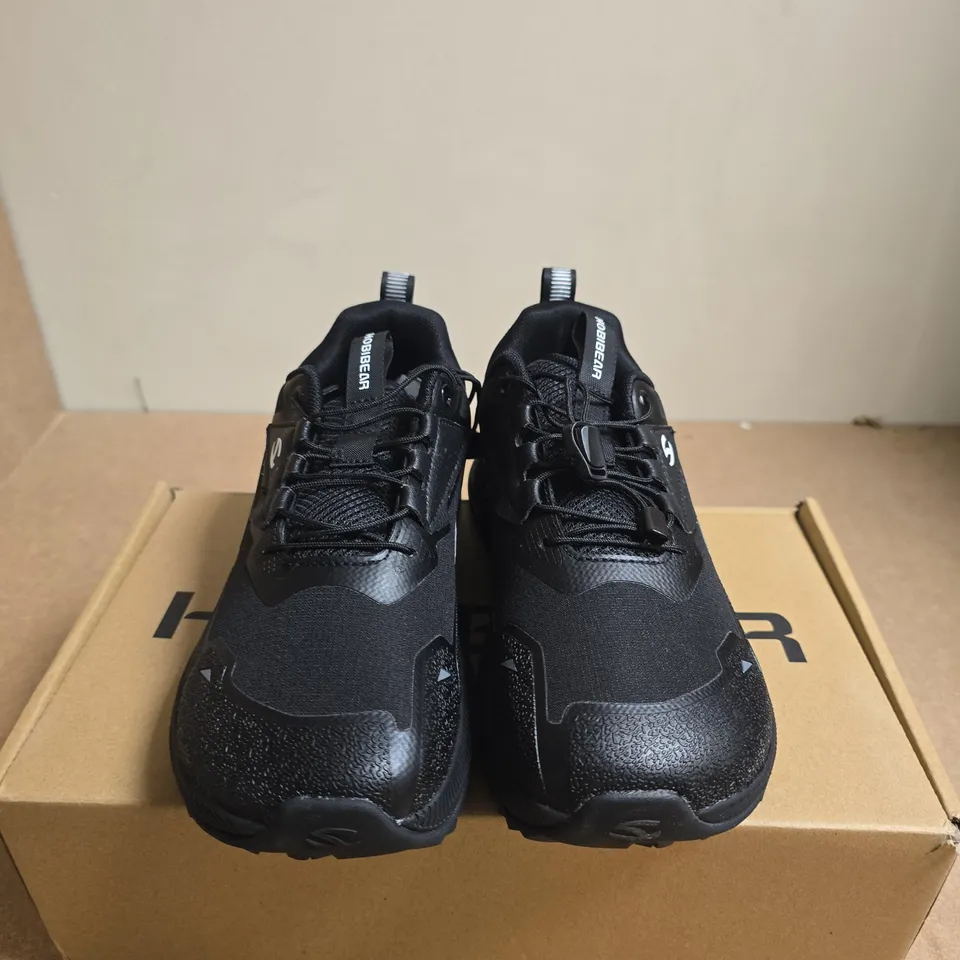 BOXED PAIR OF HOBIBEAR BLACK TRAINERS - SIZE 37