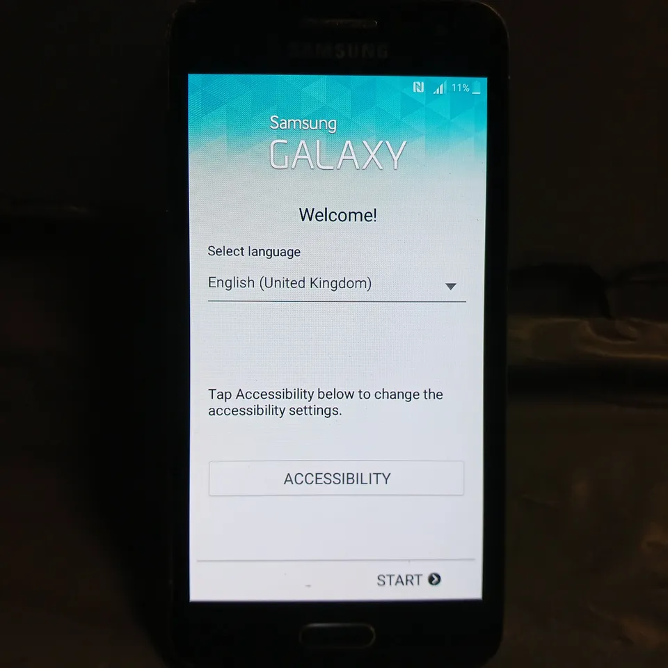 SAMSUNG GALAXY A3 IN NAVY