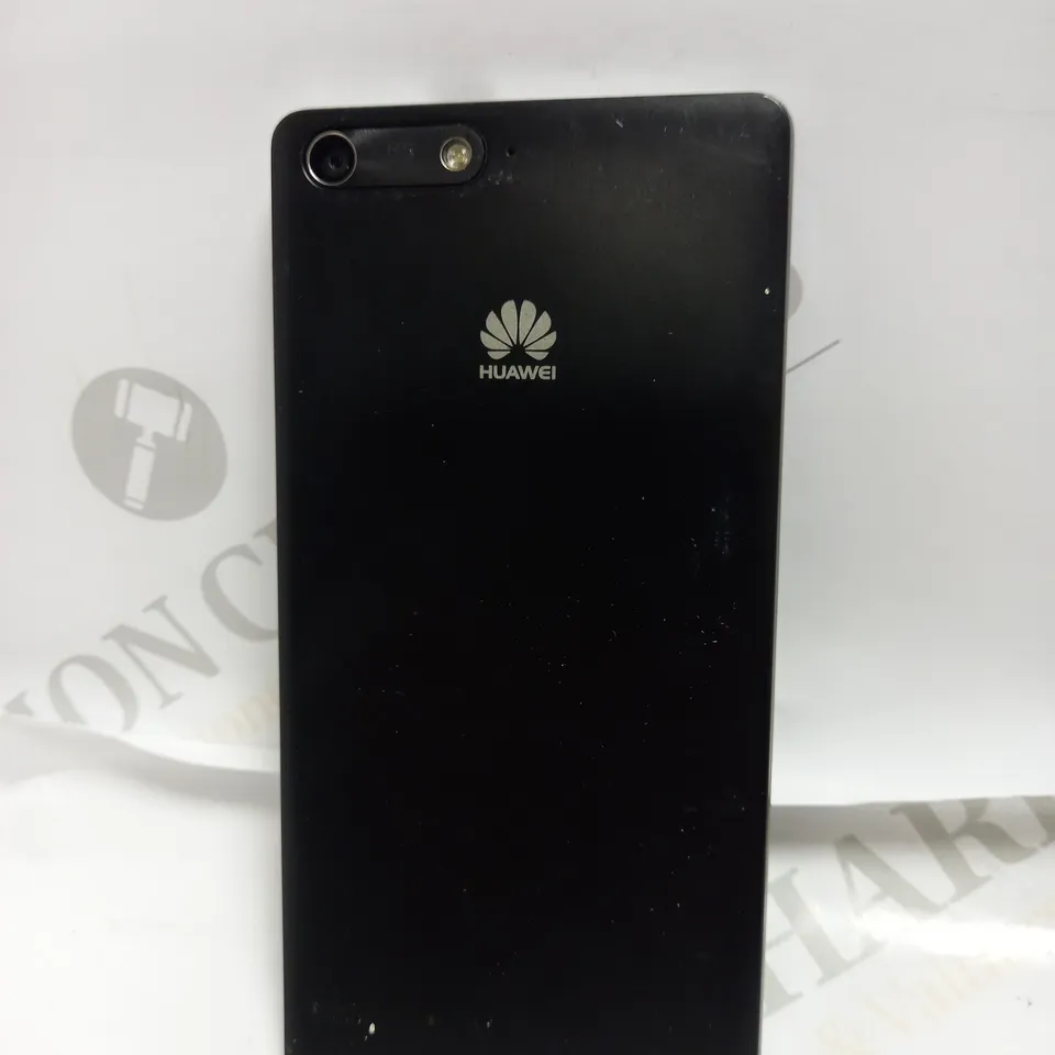 HUAWEI P8LITE MOBILE PHONE IN BLACK 
