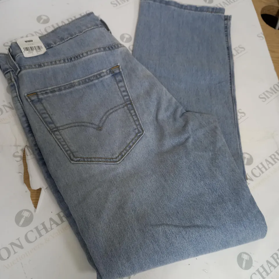 LEVIS LIGHT BLUE DENIM JEANS SIZE 30X30