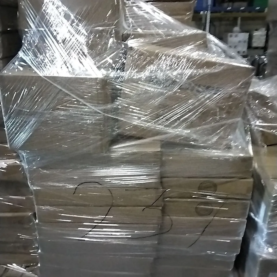 PALLET OF ASSORTED CLOTHING 