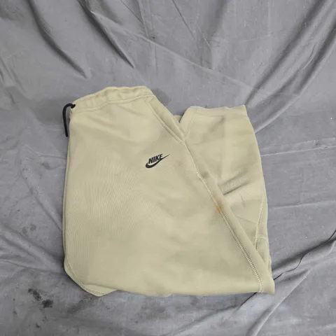 NIKE YOUTH JOGGERS IN KHAKI SIZE XL